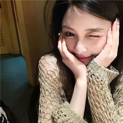 黑影窥窗